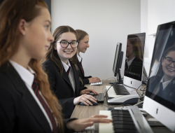 King-Edward-VI-Northfield-School-for-Girls-Computer-room