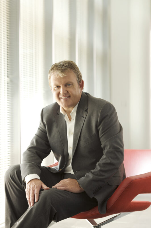 Photographic portrait of Chris Dedicoat CEO Cisco Systems